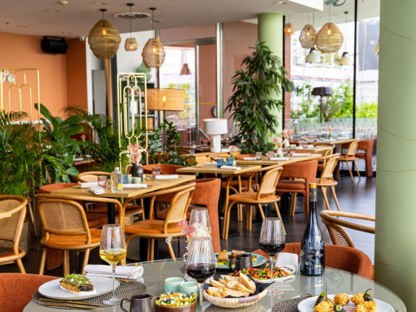 Solis Bar & Restaurant Paris 17