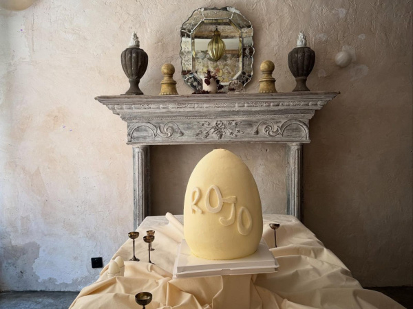 Rojo Egg Rojo Paris 3